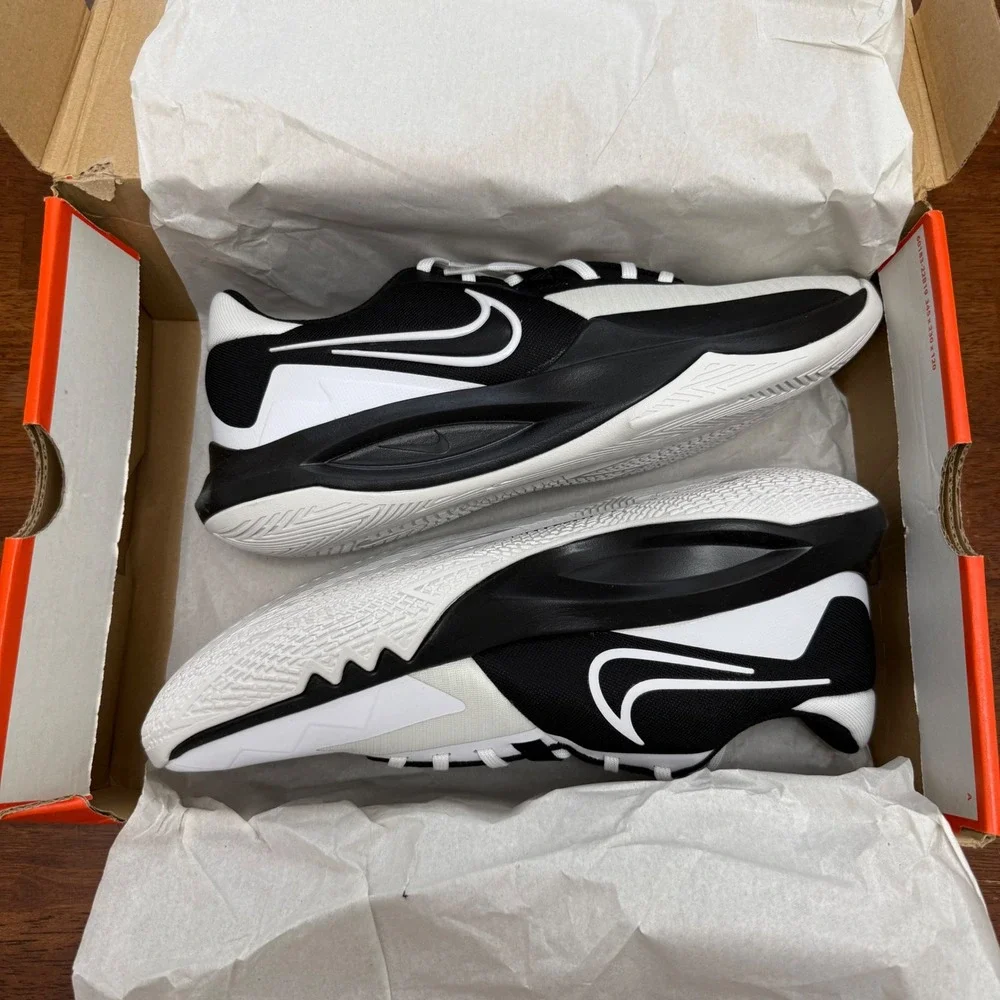 Nike precision vi
